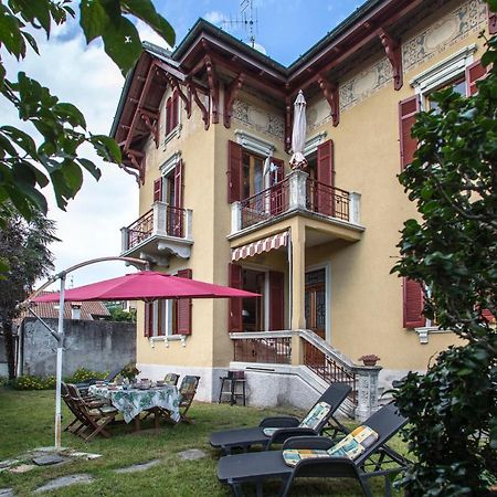 Casa Franca Apartment Pettenasco Bagian luar foto