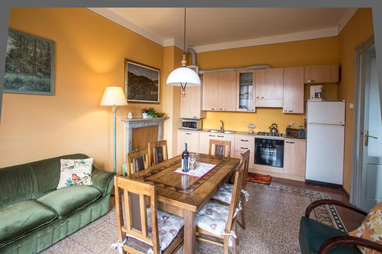 Casa Franca Apartment Pettenasco Bagian luar foto