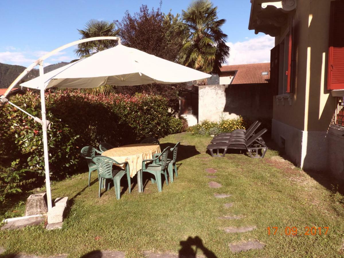 Casa Franca Apartment Pettenasco Bagian luar foto