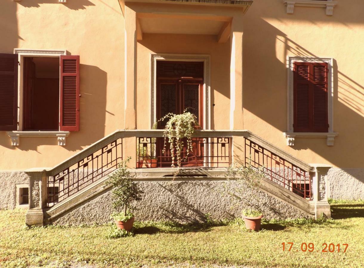 Casa Franca Apartment Pettenasco Bagian luar foto