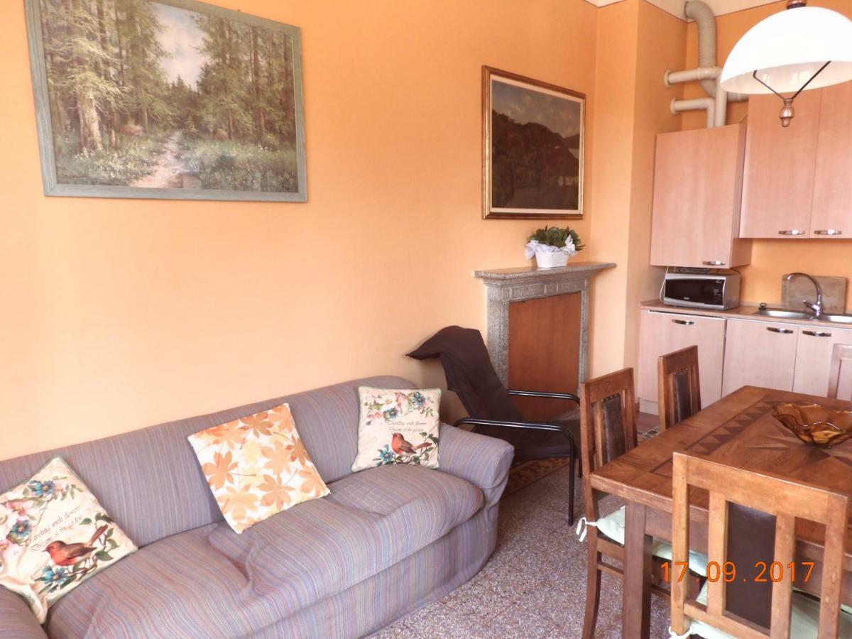 Casa Franca Apartment Pettenasco Bagian luar foto