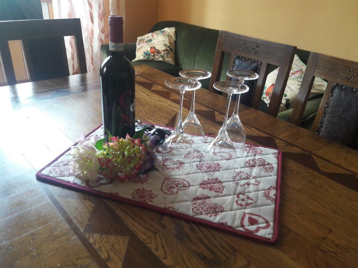 Casa Franca Apartment Pettenasco Bagian luar foto